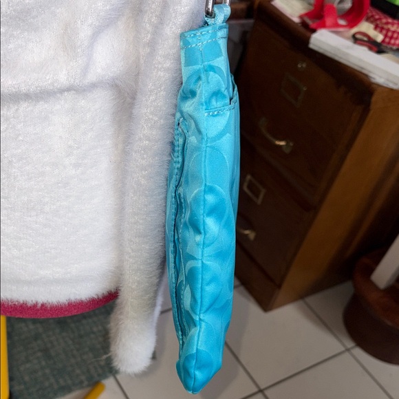 Coach Getaway signature monogram jacquard aqua blue Crossbody/shoulder bag - Picture 8 of 15